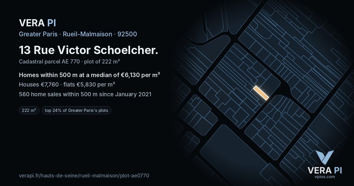 13 Rue Victor Schoelcher, Rueil-Malmaison at night – the plot lit, the parcels around coloured by the prices near them