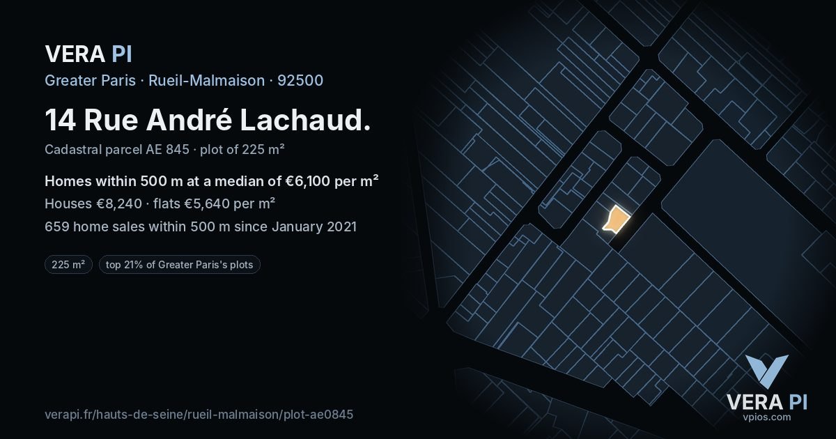14 Rue André Lachaud, Rueil-Malmaison at night – the plot lit, the parcels around coloured by the prices near them