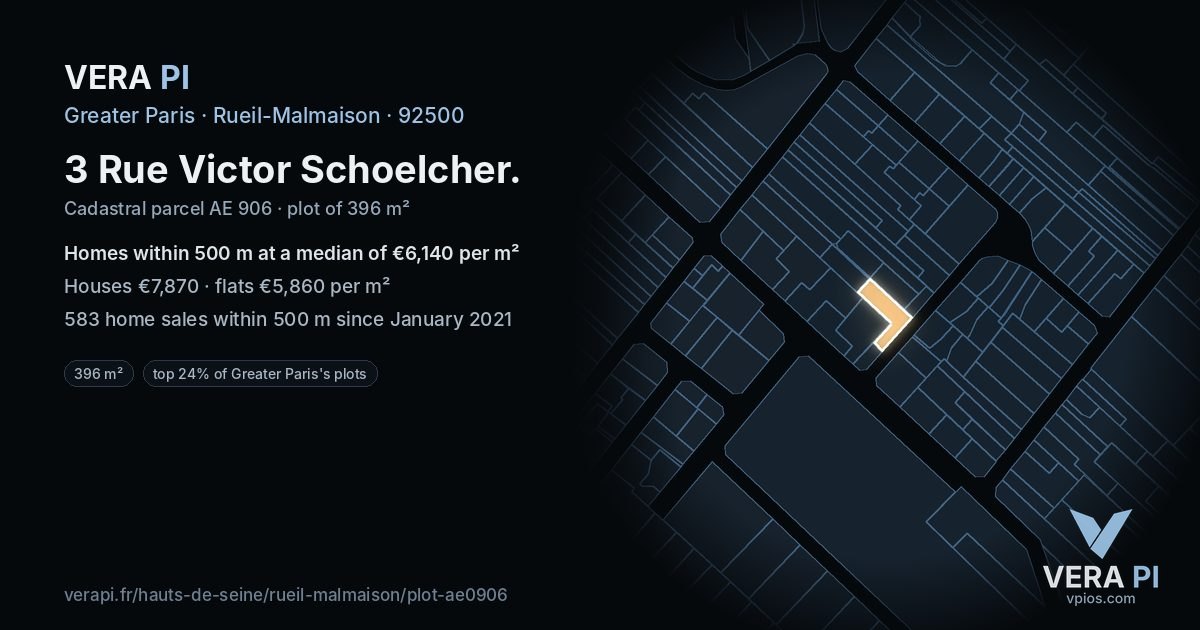 3 Rue Victor Schoelcher, Rueil-Malmaison at night – the plot lit, the parcels around coloured by the prices near them