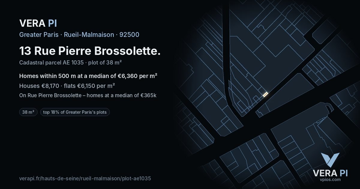 13 Rue Pierre Brossolette, Rueil-Malmaison at night – the plot lit, the parcels around coloured by the prices near them
