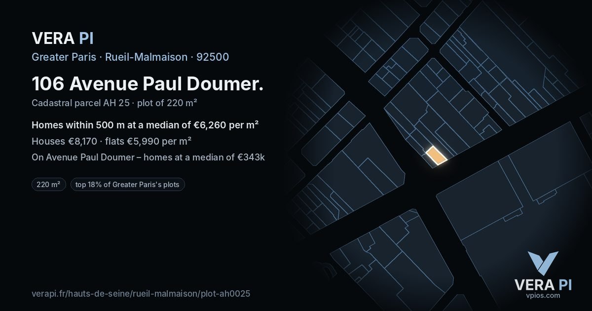 106 Avenue Paul Doumer, Rueil-Malmaison at night – the plot lit, the parcels around coloured by the prices near them
