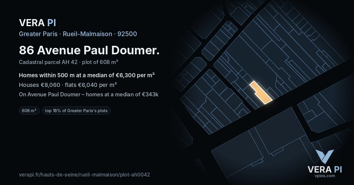 86 Avenue Paul Doumer, Rueil-Malmaison at night – the plot lit, the parcels around coloured by the prices near them