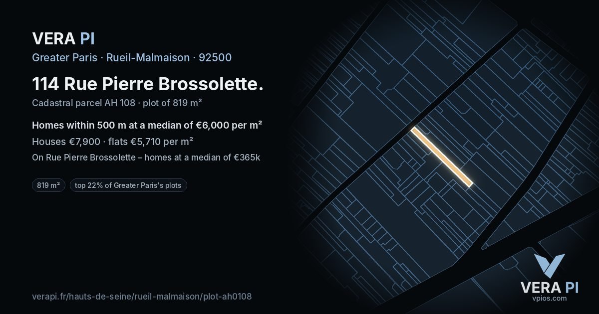 114 Rue Pierre Brossolette, Rueil-Malmaison at night – the plot lit, the parcels around coloured by the prices near them