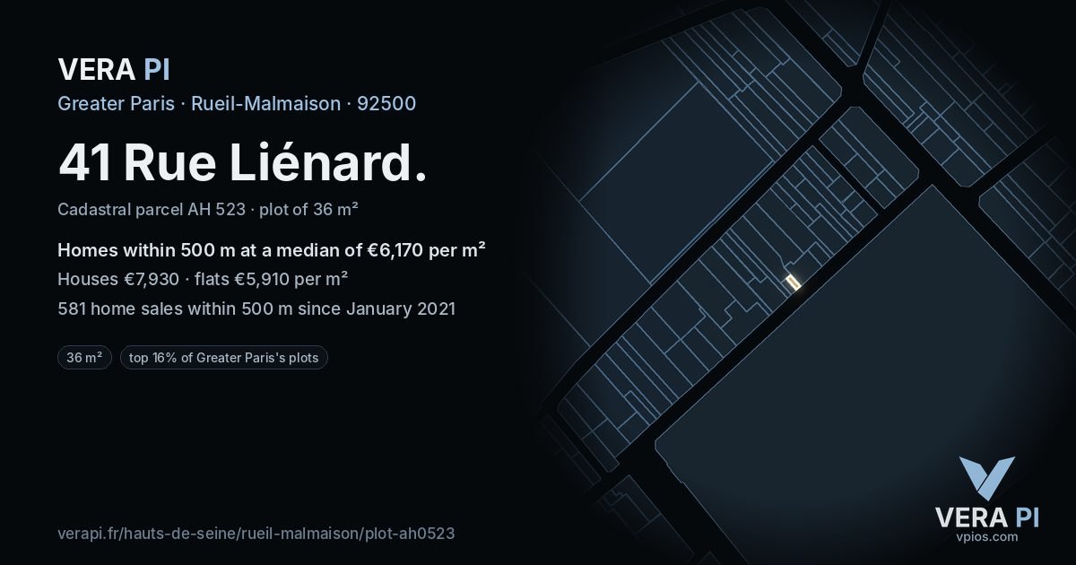 41 Rue Liénard, Rueil-Malmaison at night – the plot lit, the parcels around coloured by the prices near them