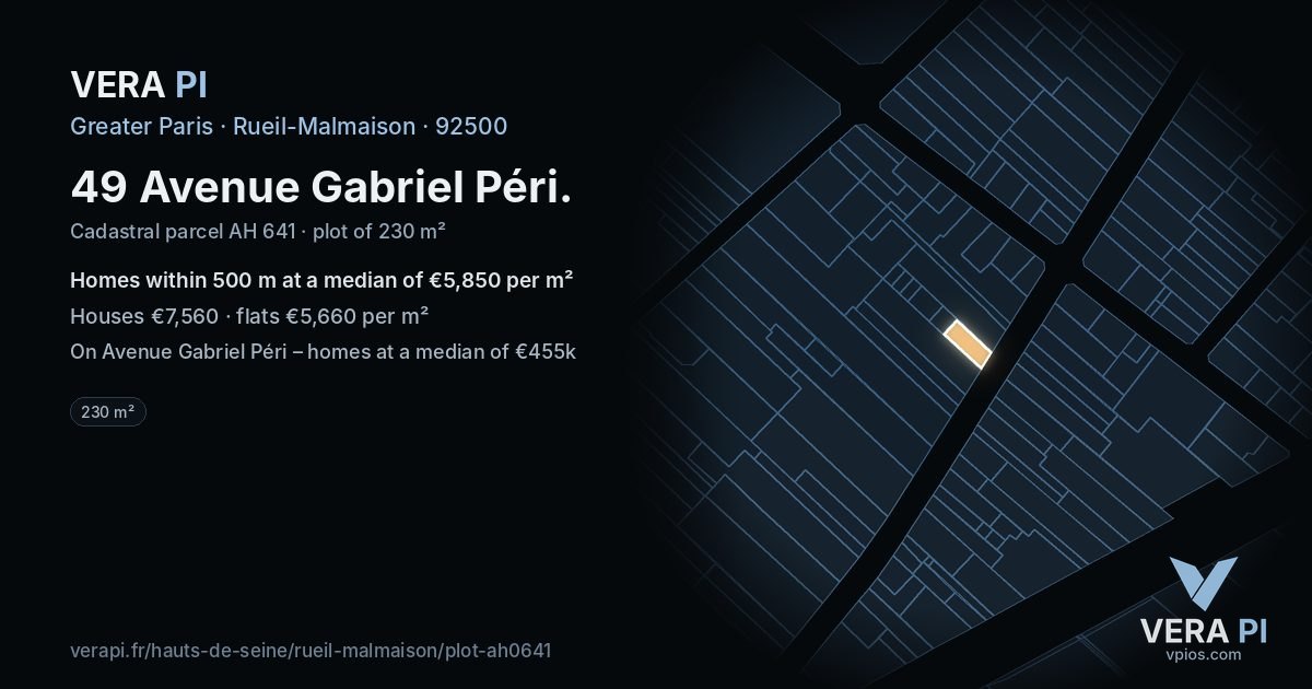49 Avenue Gabriel Péri, Rueil-Malmaison at night – the plot lit, the parcels around coloured by the prices near them