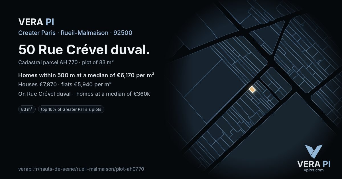 50 Rue Crével duval, Rueil-Malmaison at night – the plot lit, the parcels around coloured by the prices near them