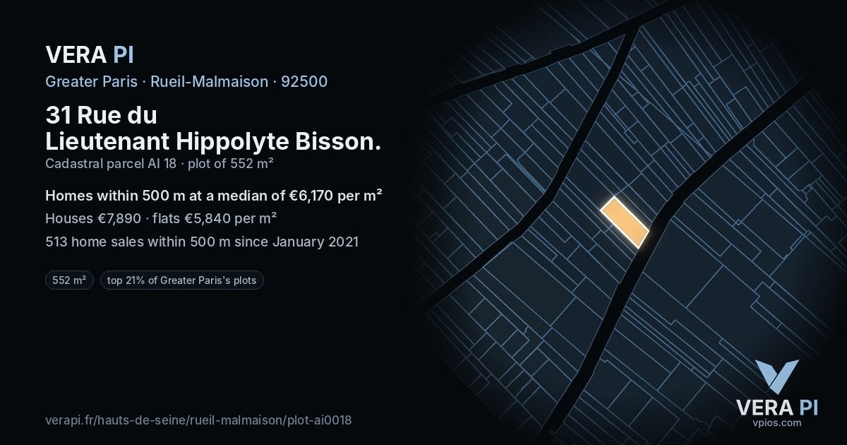31 Rue du Lieutenant Hippolyte Bisson, Rueil-Malmaison at night – the plot lit, the parcels around coloured by the prices near them