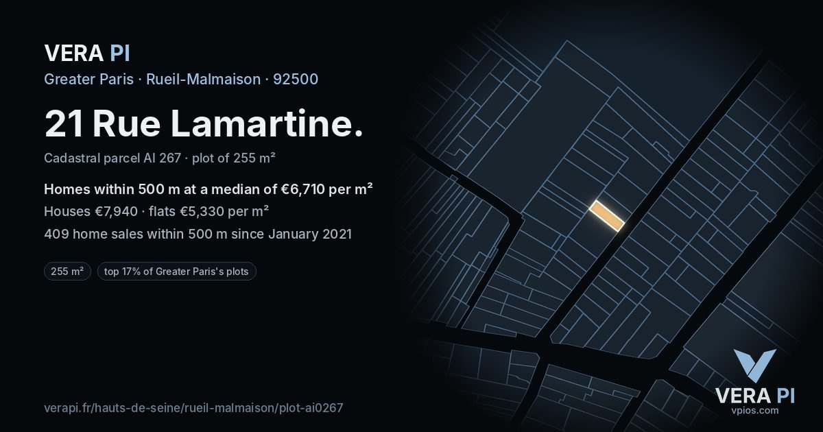 21 Rue Lamartine, Rueil-Malmaison at night – the plot lit, the parcels around coloured by the prices near them