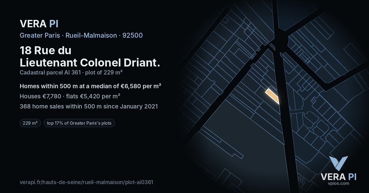 18 Rue du Lieutenant Colonel Driant, Rueil-Malmaison at night – the plot lit, the parcels around coloured by the prices near them