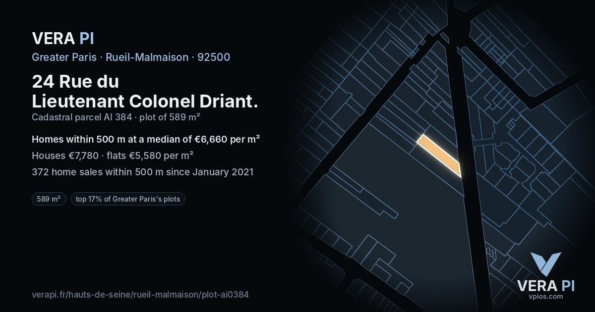 24 Rue du Lieutenant Colonel Driant, Rueil-Malmaison at night – the plot lit, the parcels around coloured by the prices near them