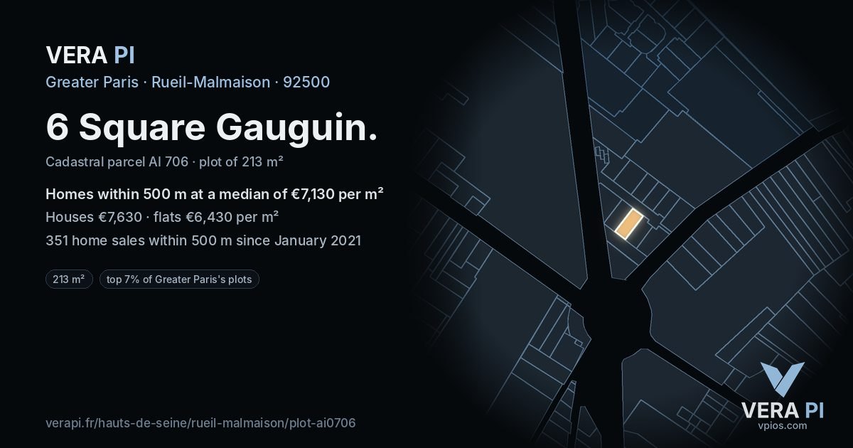 6 Square Gauguin, Rueil-Malmaison at night – the plot lit, the parcels around coloured by the prices near them
