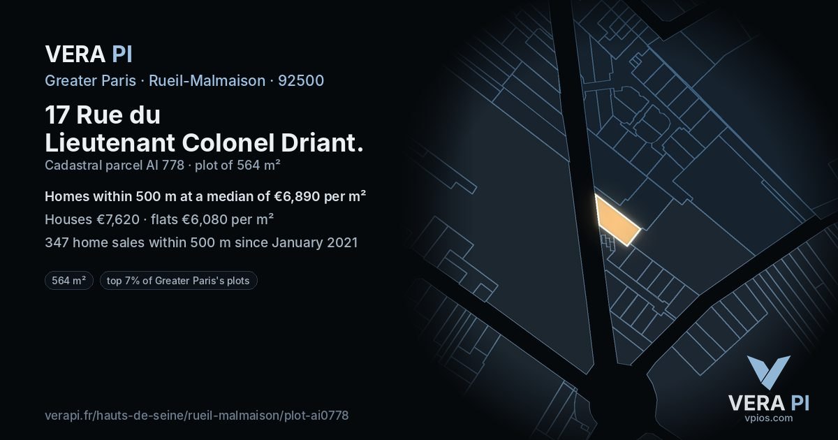 17 Rue du Lieutenant Colonel Driant, Rueil-Malmaison at night – the plot lit, the parcels around coloured by the prices near them