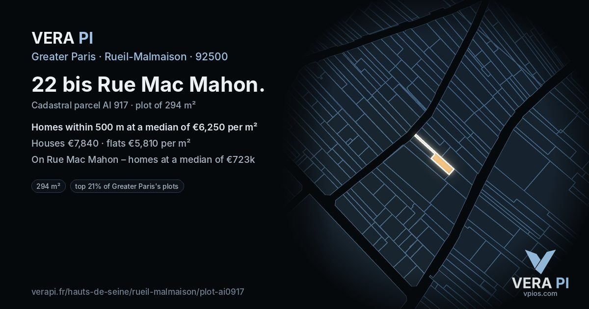22 bis Rue Mac Mahon, Rueil-Malmaison at night – the plot lit, the parcels around coloured by the prices near them
