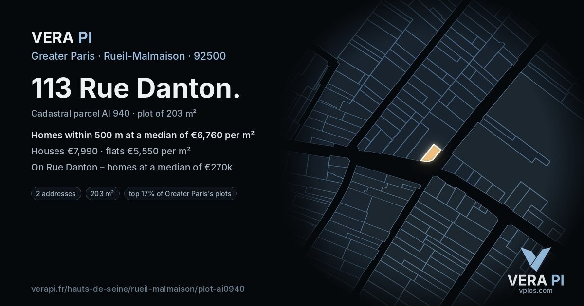 113 Rue Danton, Rueil-Malmaison at night – the plot lit, the parcels around coloured by the prices near them