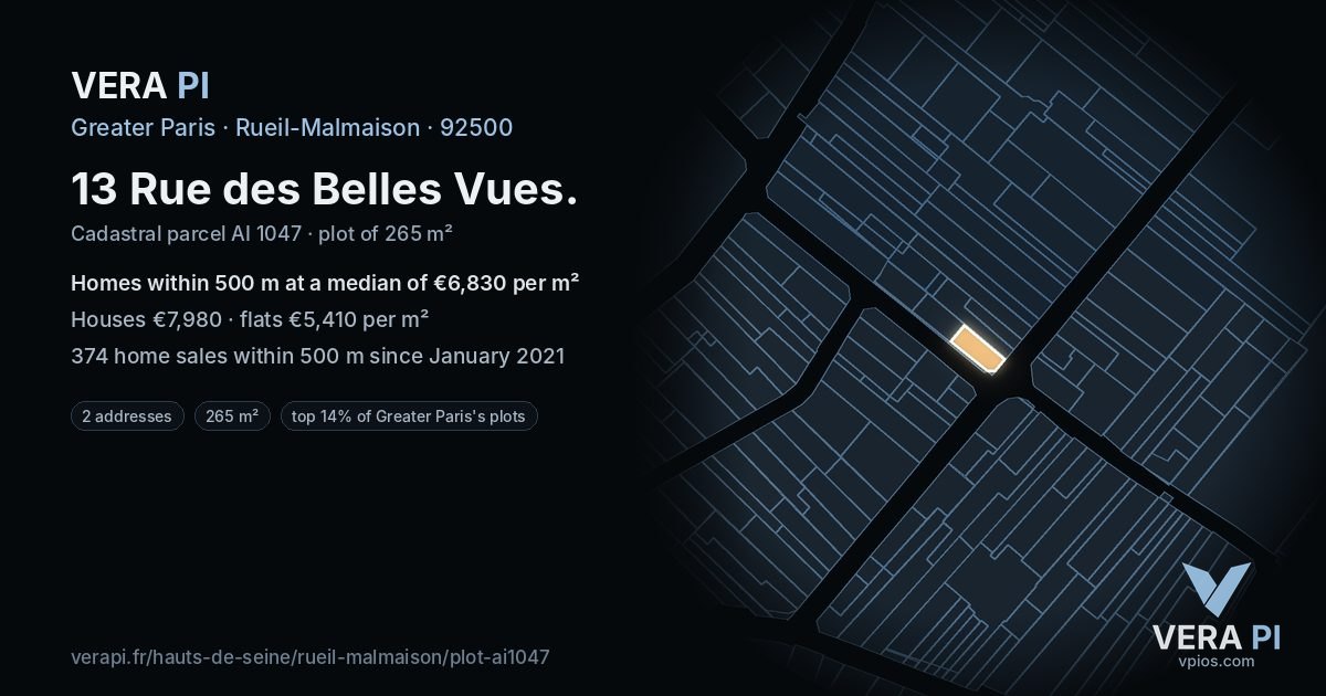 13 Rue des Belles Vues, Rueil-Malmaison at night – the plot lit, the parcels around coloured by the prices near them