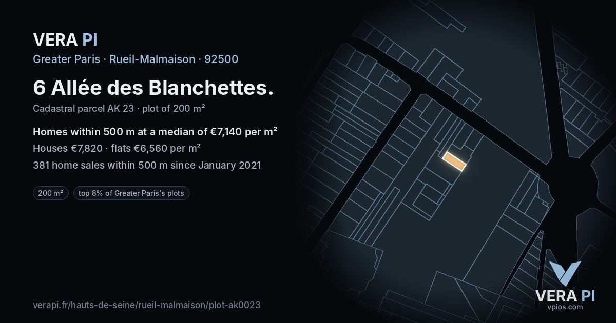 6 Allée des Blanchettes, Rueil-Malmaison at night – the plot lit, the parcels around coloured by the prices near them