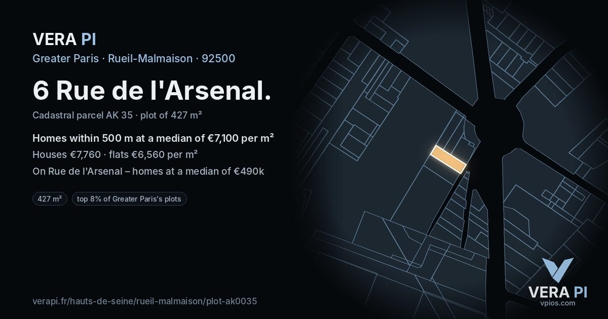 6 Rue de l'Arsenal, Rueil-Malmaison at night – the plot lit, the parcels around coloured by the prices near them