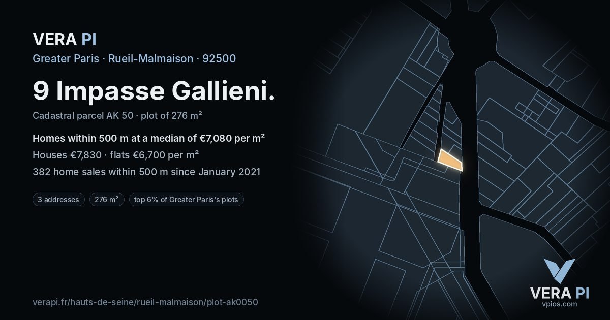 9 Impasse Gallieni, Rueil-Malmaison at night – the plot lit, the parcels around coloured by the prices near them