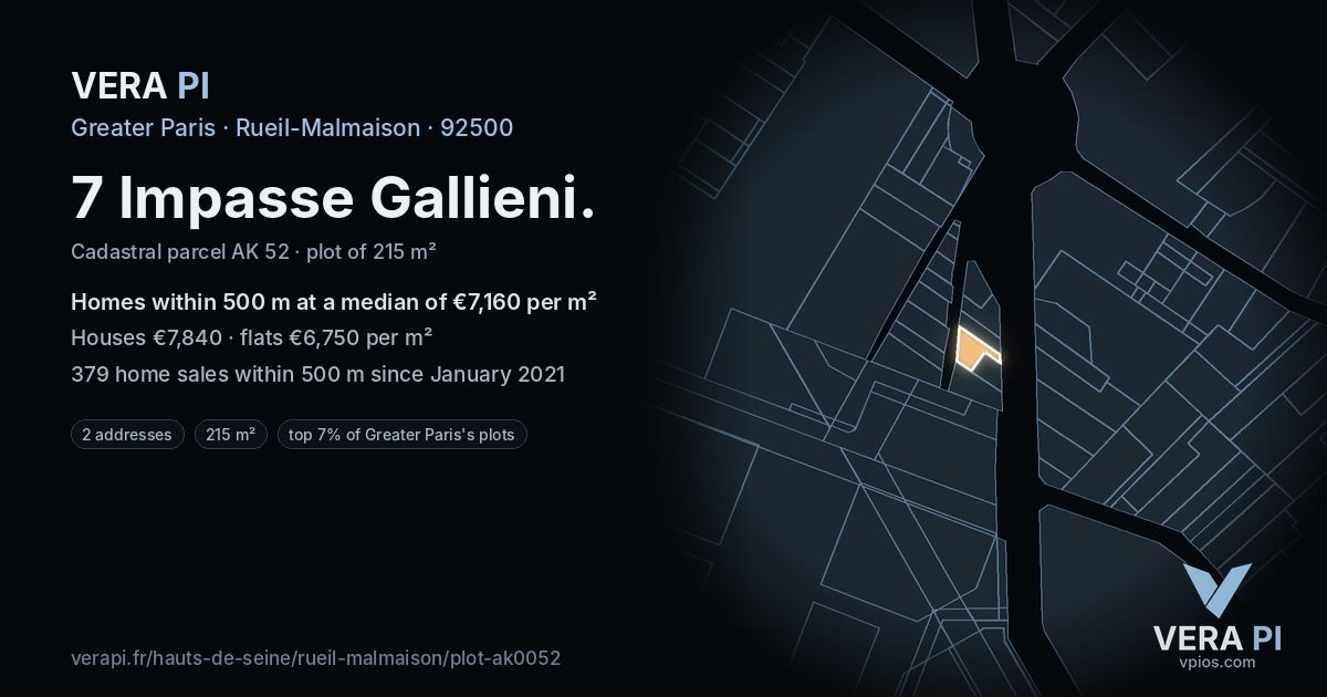7 Impasse Gallieni, Rueil-Malmaison at night – the plot lit, the parcels around coloured by the prices near them