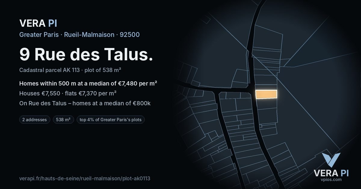 9 Rue des Talus, Rueil-Malmaison at night – the plot lit, the parcels around coloured by the prices near them