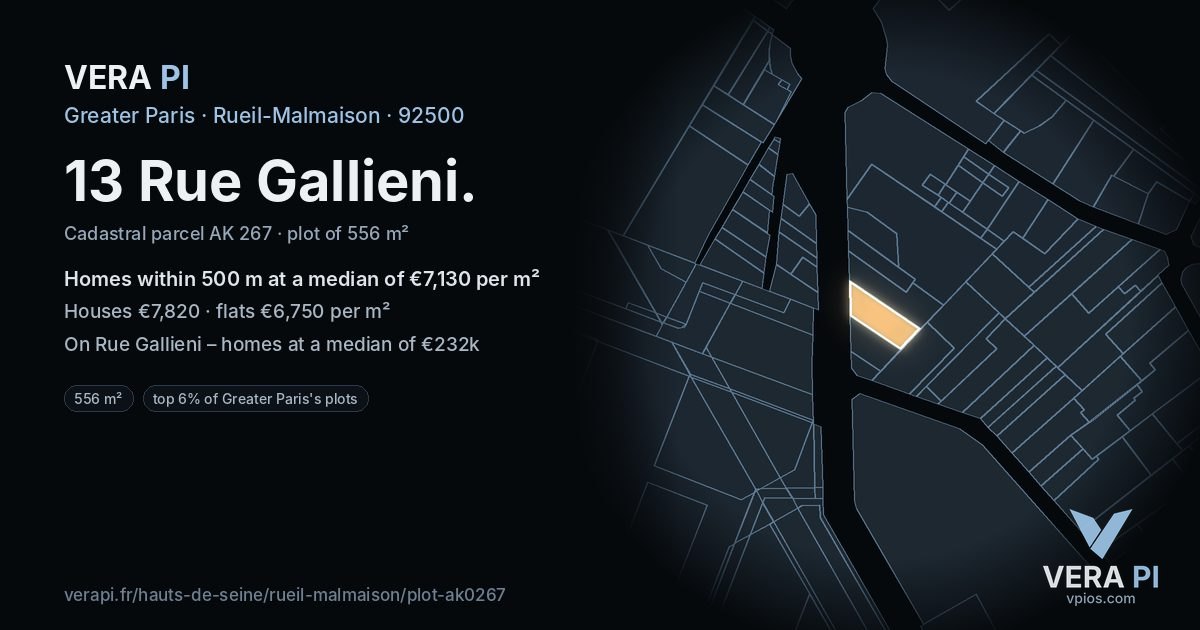 13 Rue Gallieni, Rueil-Malmaison at night – the plot lit, the parcels around coloured by the prices near them