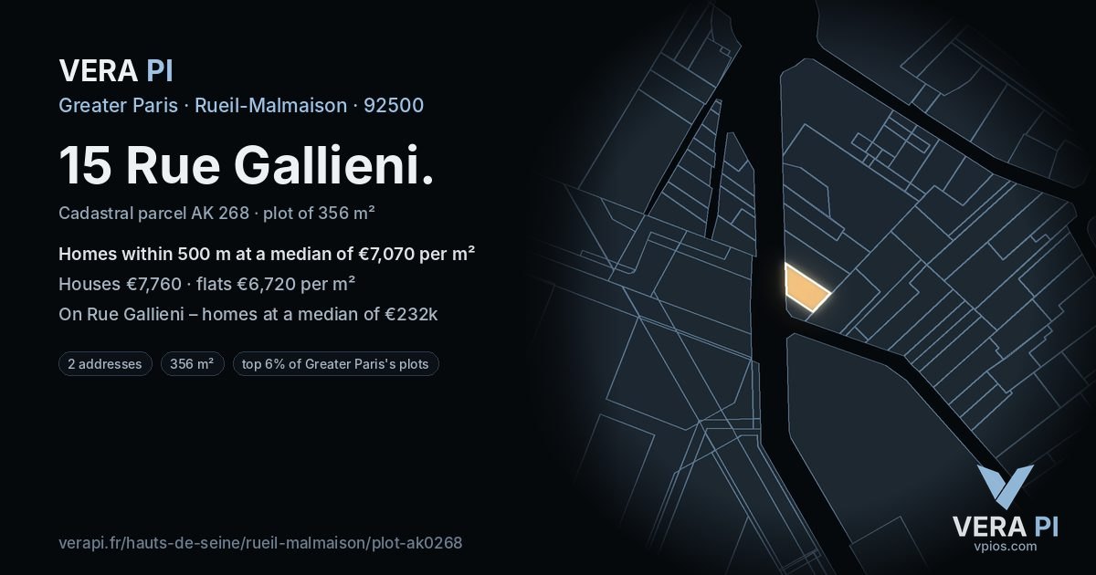 15 Rue Gallieni, Rueil-Malmaison at night – the plot lit, the parcels around coloured by the prices near them
