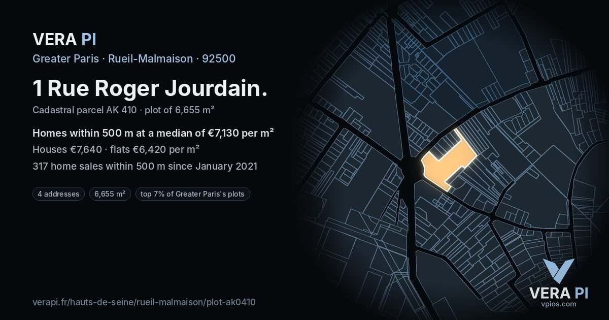 1 Rue Roger Jourdain, Rueil-Malmaison at night – the plot lit, the parcels around coloured by the prices near them