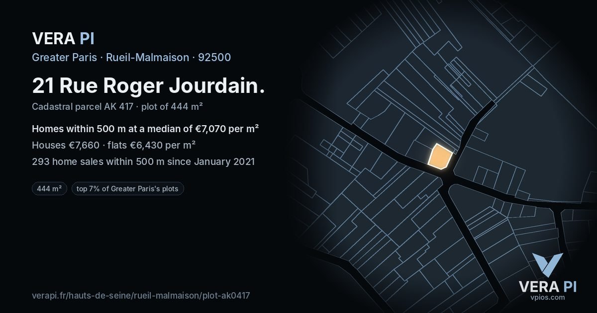 21 Rue Roger Jourdain, Rueil-Malmaison at night – the plot lit, the parcels around coloured by the prices near them