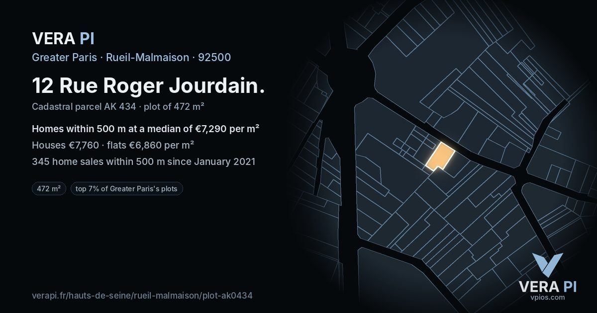 12 Rue Roger Jourdain, Rueil-Malmaison at night – the plot lit, the parcels around coloured by the prices near them