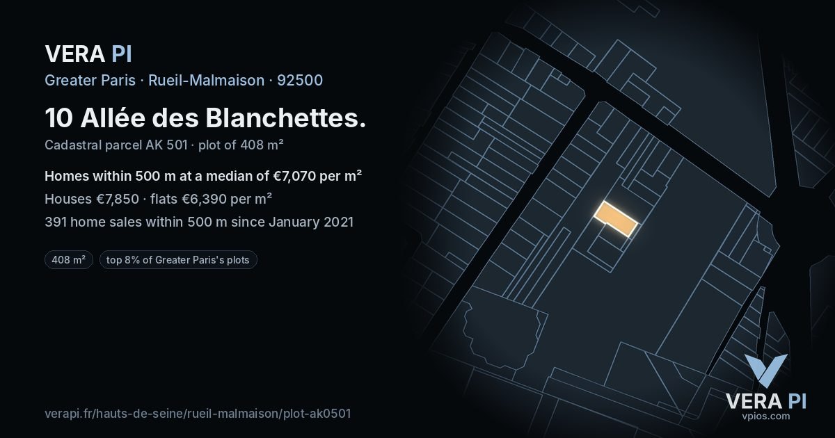 10 Allée des Blanchettes, Rueil-Malmaison at night – the plot lit, the parcels around coloured by the prices near them