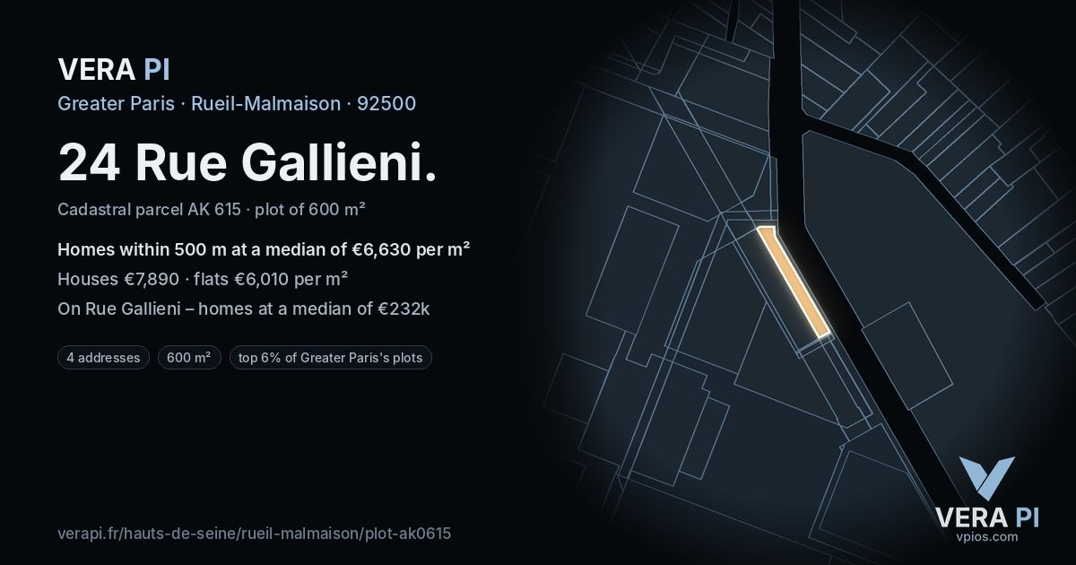 24 Rue Gallieni, Rueil-Malmaison at night – the plot lit, the parcels around coloured by the prices near them
