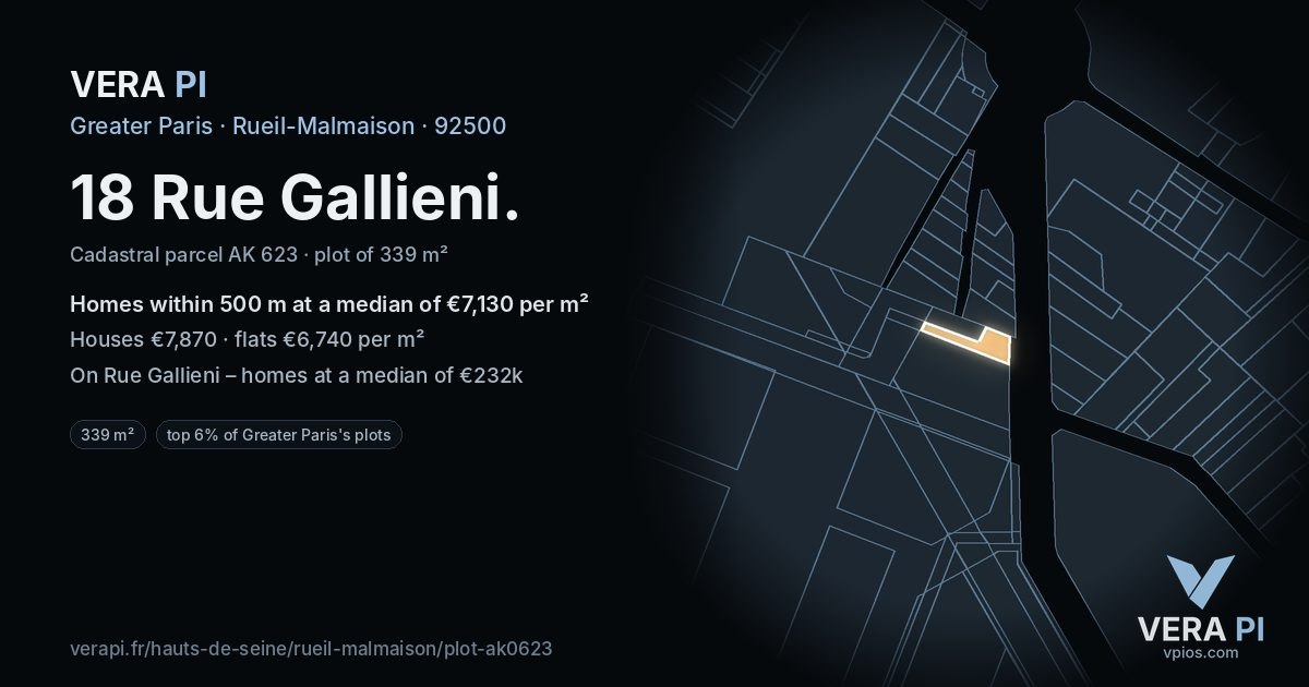18 Rue Gallieni, Rueil-Malmaison at night – the plot lit, the parcels around coloured by the prices near them