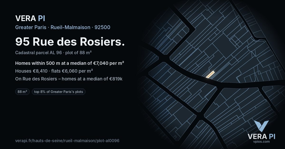 95 Rue des Rosiers, Rueil-Malmaison at night – the plot lit, the parcels around coloured by the prices near them