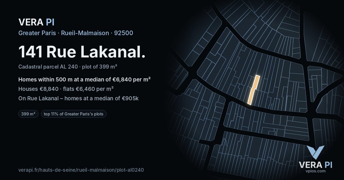 141 Rue Lakanal, Rueil-Malmaison at night – the plot lit, the parcels around coloured by the prices near them
