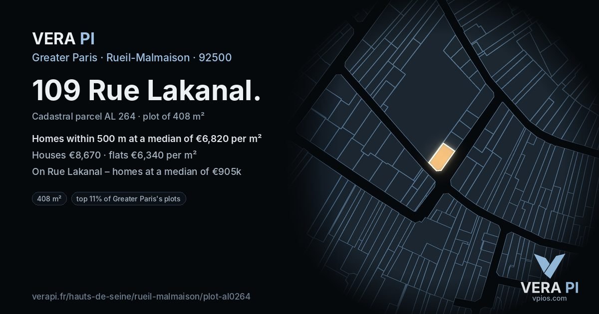 109 Rue Lakanal, Rueil-Malmaison at night – the plot lit, the parcels around coloured by the prices near them