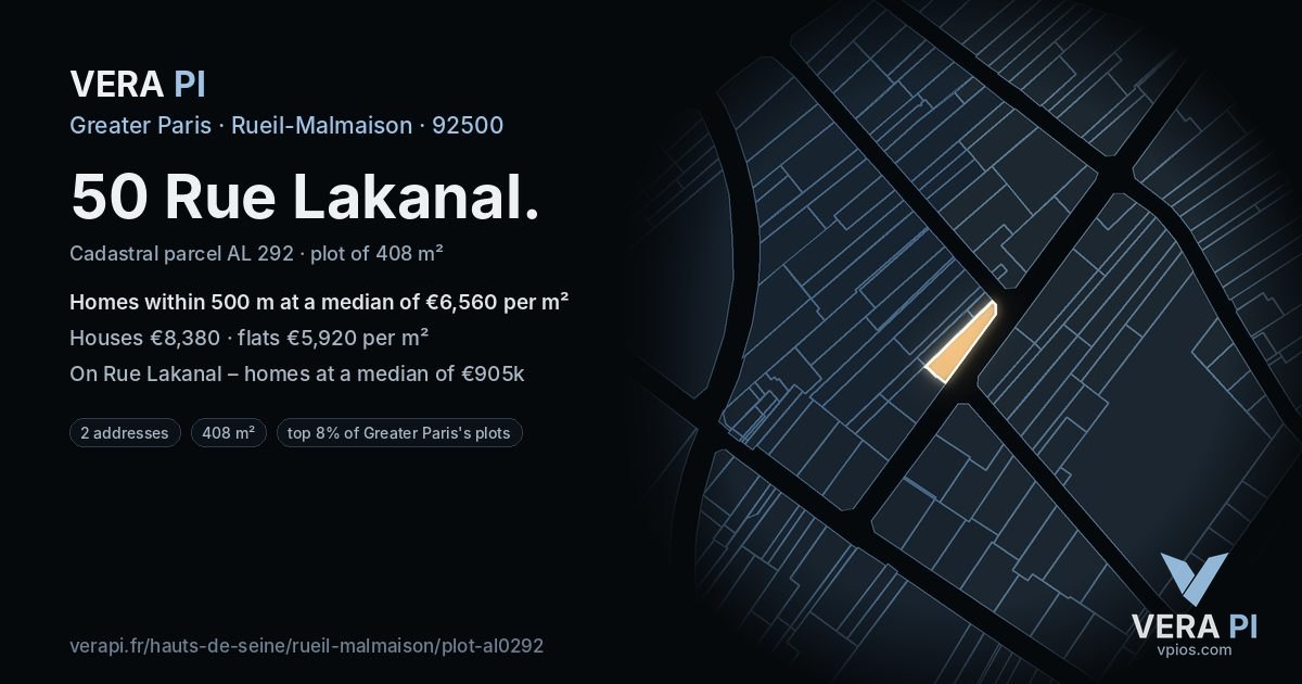 50 Rue Lakanal, Rueil-Malmaison at night – the plot lit, the parcels around coloured by the prices near them