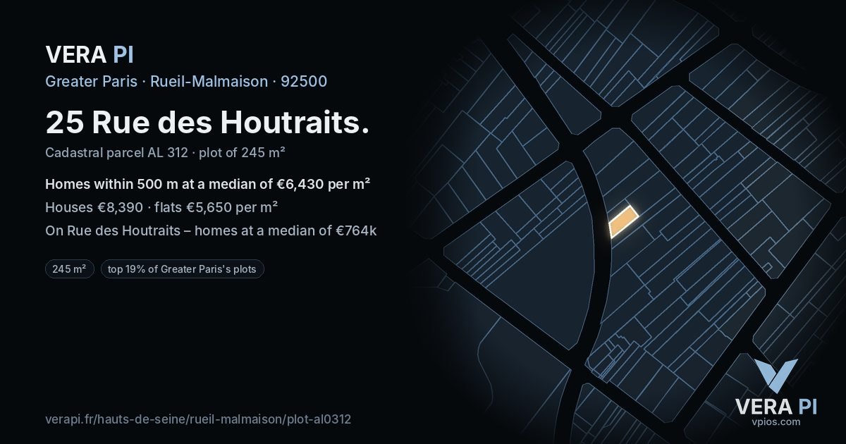 25 Rue des Houtraits, Rueil-Malmaison at night – the plot lit, the parcels around coloured by the prices near them