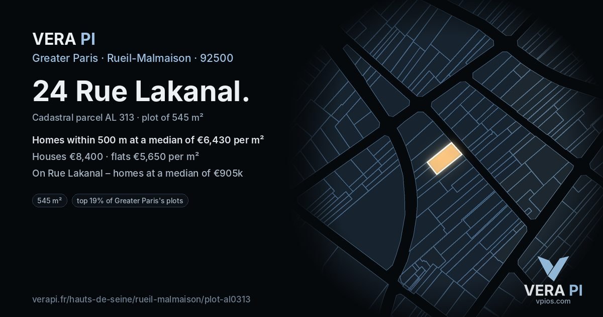 24 Rue Lakanal, Rueil-Malmaison at night – the plot lit, the parcels around coloured by the prices near them