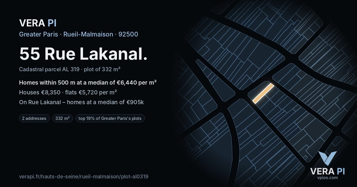 55 Rue Lakanal, Rueil-Malmaison at night – the plot lit, the parcels around coloured by the prices near them