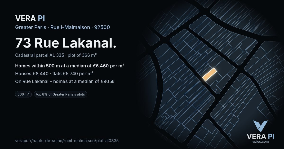 73 Rue Lakanal, Rueil-Malmaison at night – the plot lit, the parcels around coloured by the prices near them