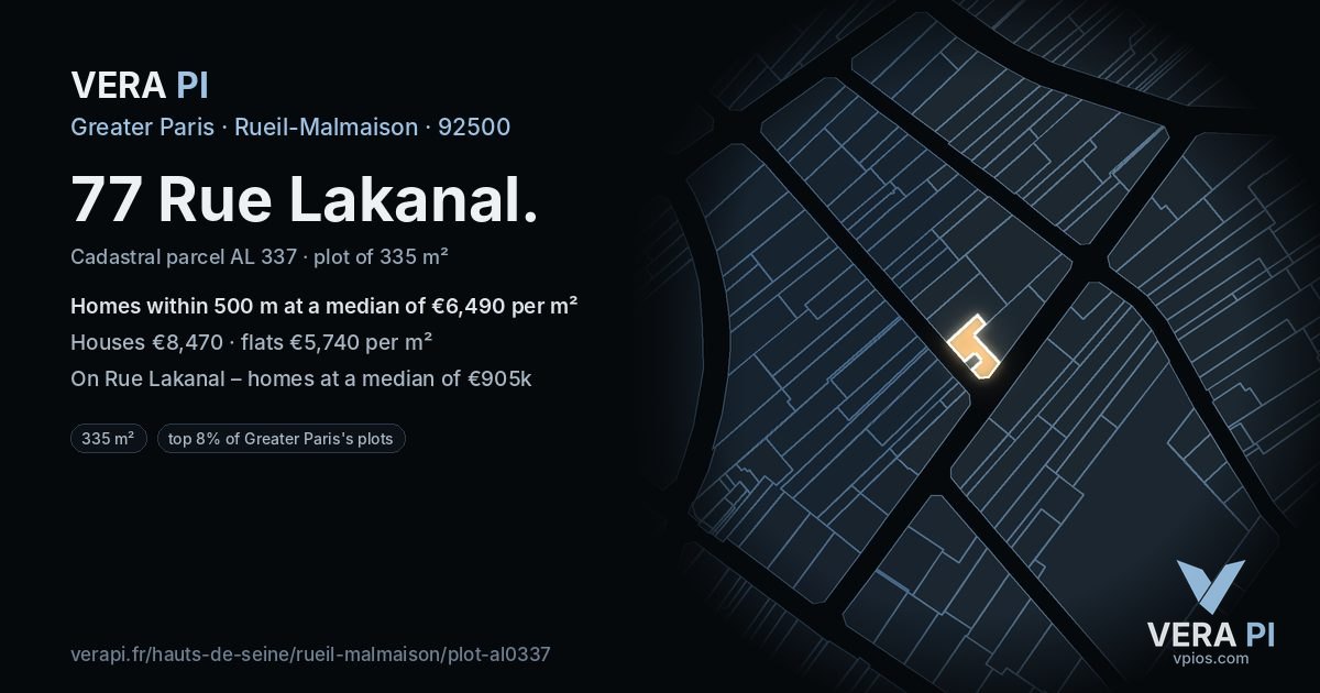77 Rue Lakanal, Rueil-Malmaison at night – the plot lit, the parcels around coloured by the prices near them