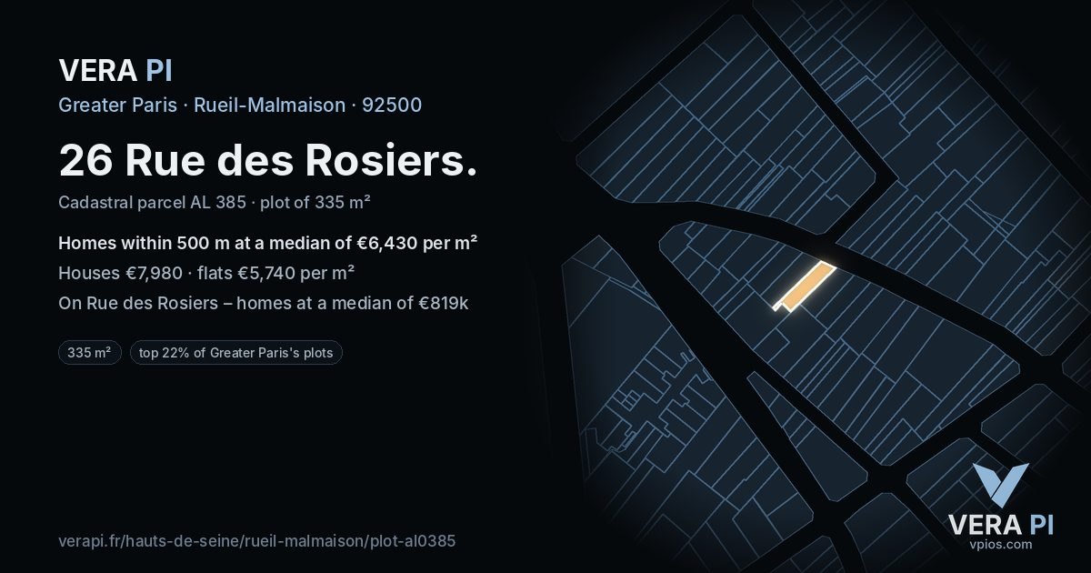 26 Rue des Rosiers, Rueil-Malmaison at night – the plot lit, the parcels around coloured by the prices near them