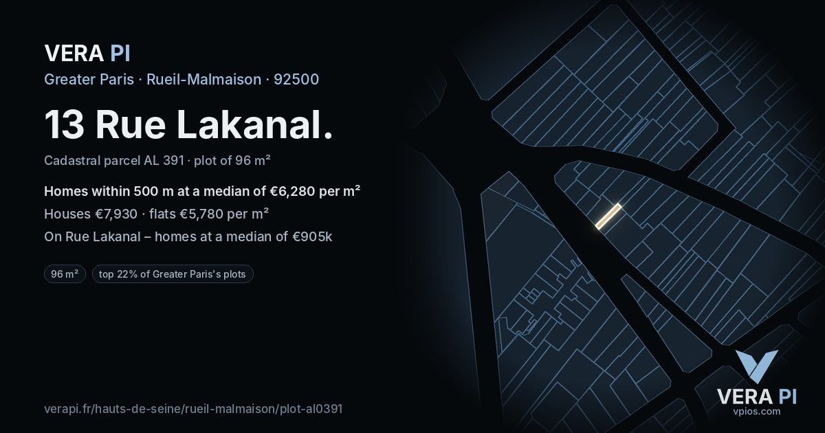 13 Rue Lakanal, Rueil-Malmaison at night – the plot lit, the parcels around coloured by the prices near them