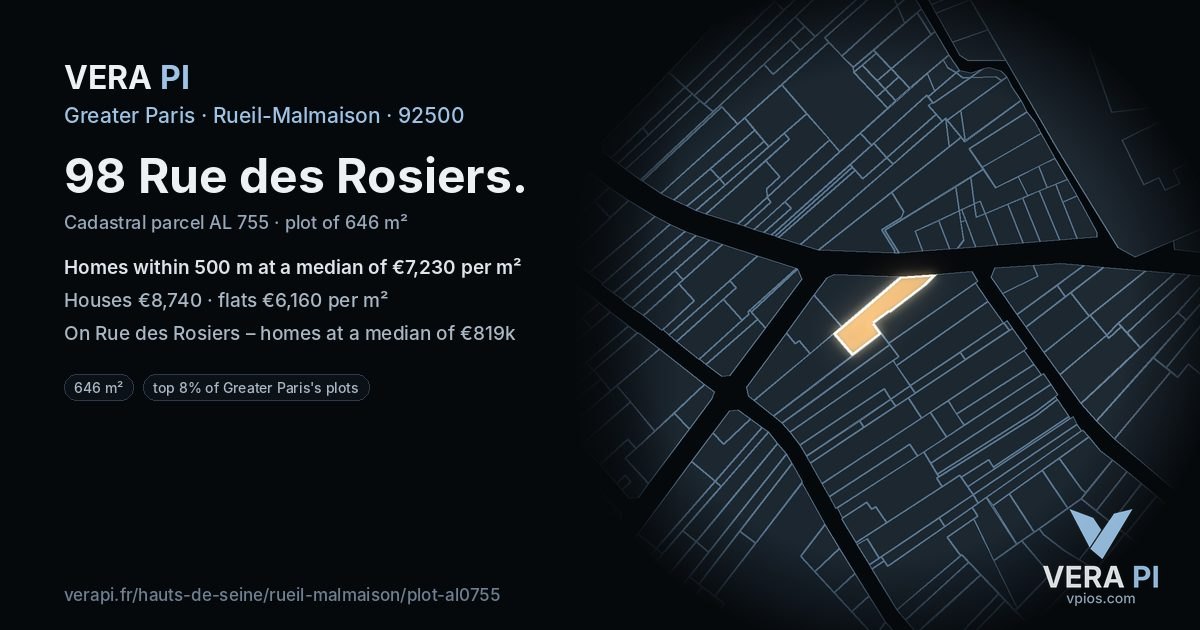 98 Rue des Rosiers, Rueil-Malmaison at night – the plot lit, the parcels around coloured by the prices near them