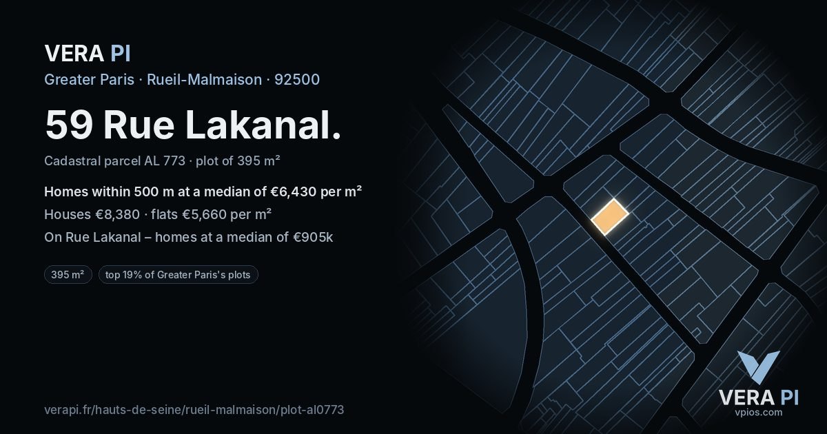59 Rue Lakanal, Rueil-Malmaison at night – the plot lit, the parcels around coloured by the prices near them