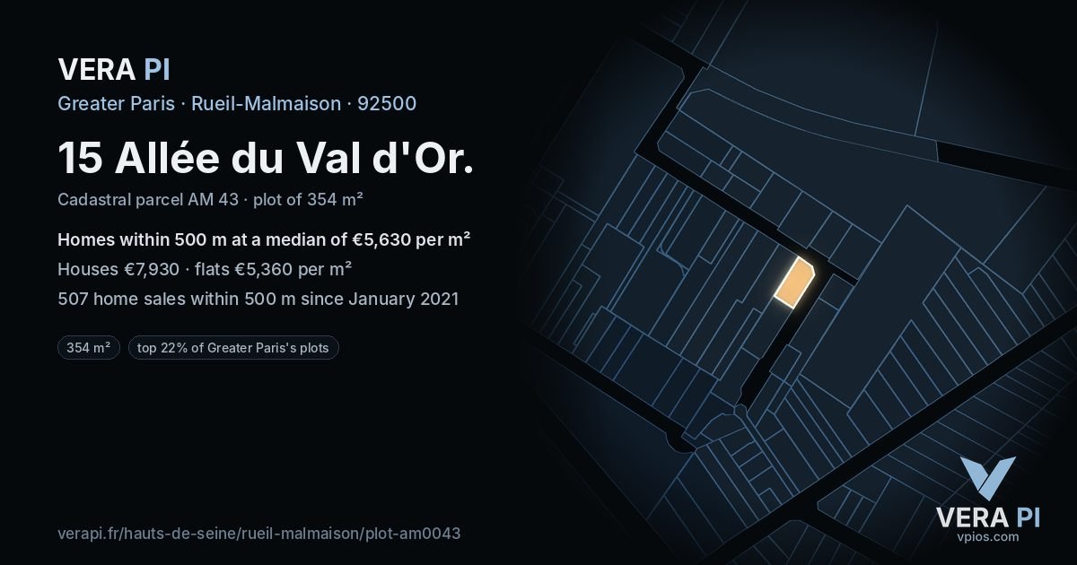 15 Allée du Val d'Or, Rueil-Malmaison at night – the plot lit, the parcels around coloured by the prices near them
