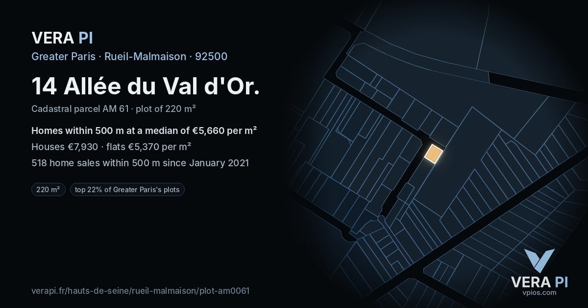 14 Allée du Val d'Or, Rueil-Malmaison at night – the plot lit, the parcels around coloured by the prices near them