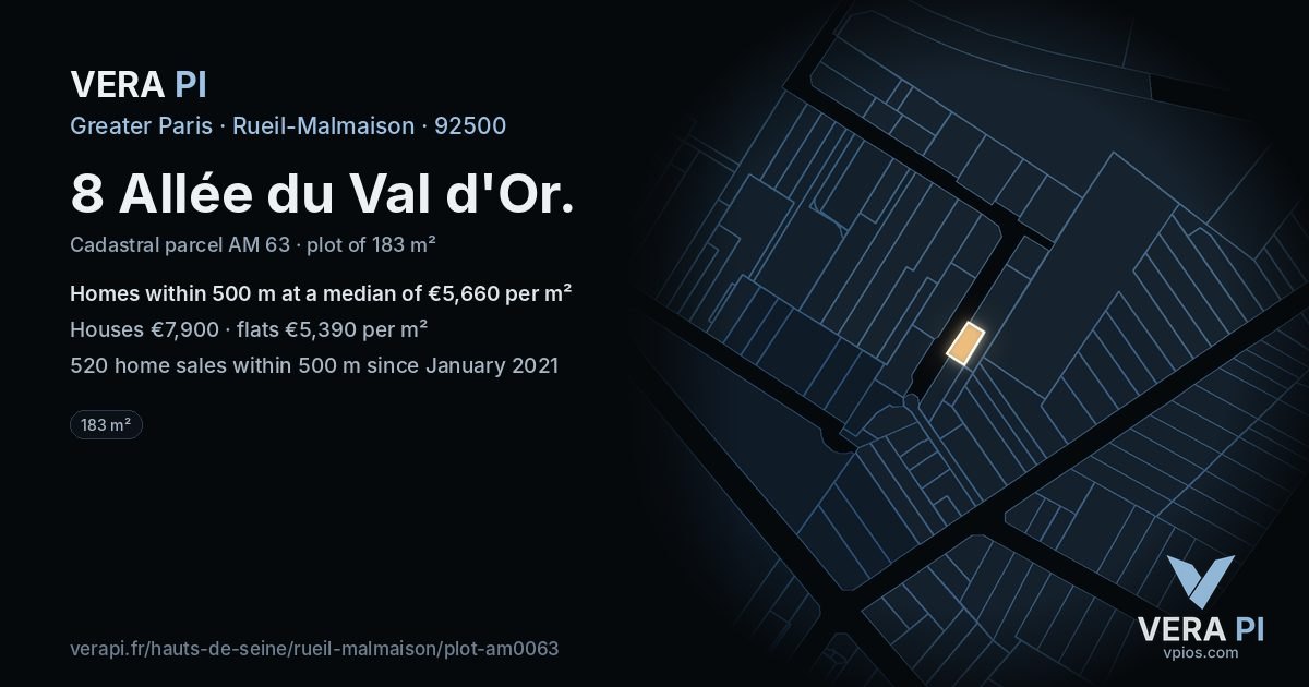8 Allée du Val d'Or, Rueil-Malmaison at night – the plot lit, the parcels around coloured by the prices near them