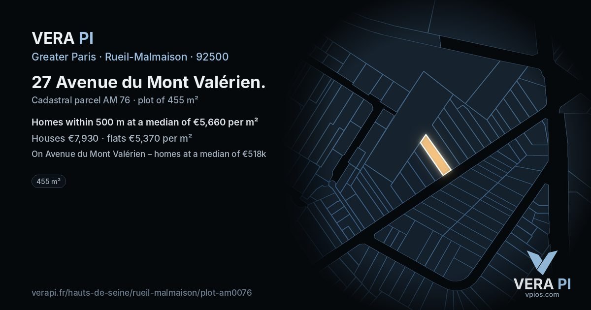 27 Avenue du Mont Valérien, Rueil-Malmaison at night – the plot lit, the parcels around coloured by the prices near them