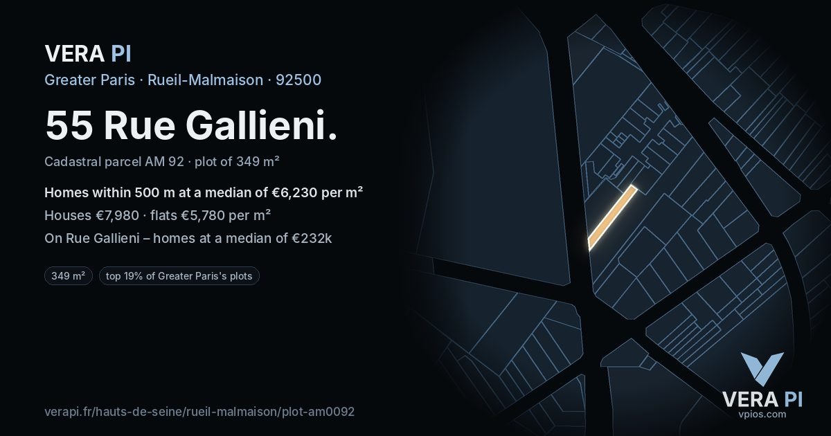 55 Rue Gallieni, Rueil-Malmaison at night – the plot lit, the parcels around coloured by the prices near them